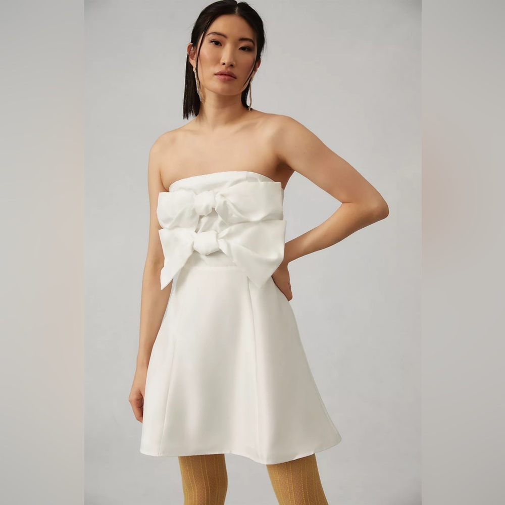 BOSKEMPER Strapless Bow Mini Dress